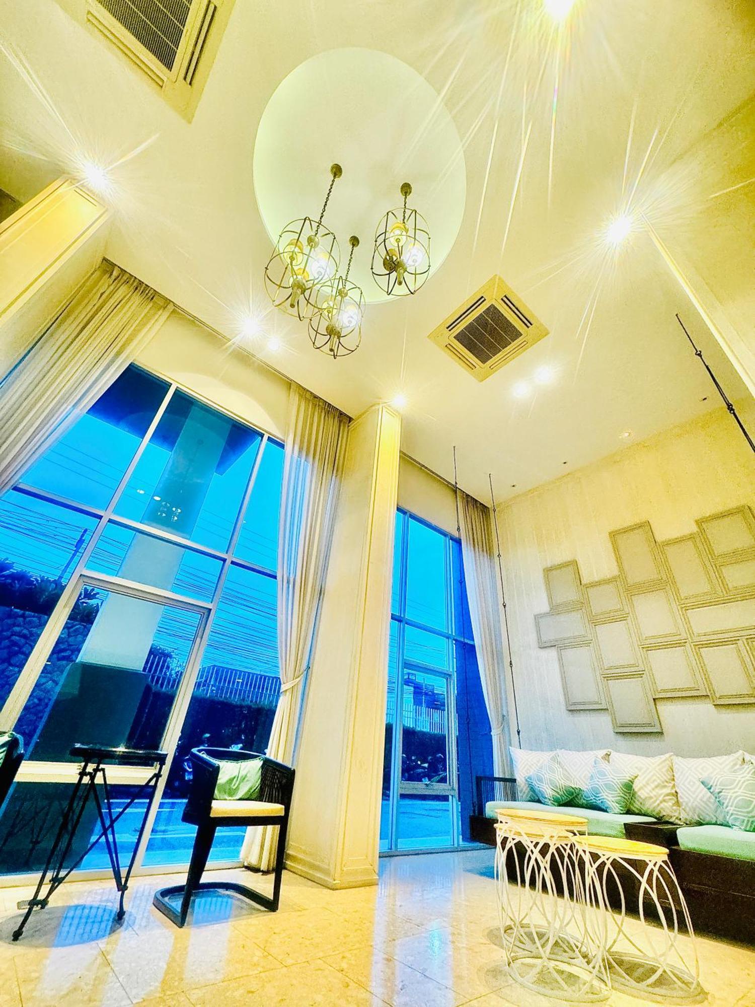 Sea&Mountain View,5 Mins Walk To Famous Beach With King Size Bed هوا هين المظهر الخارجي الصورة